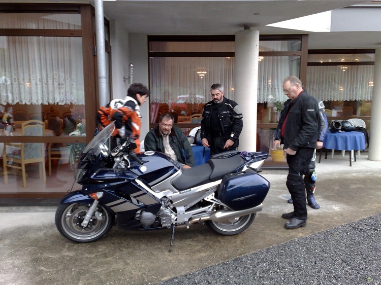 2008_ris_biketour_180.jpg