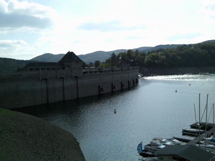 2009_ris_biketour_059.JPG
